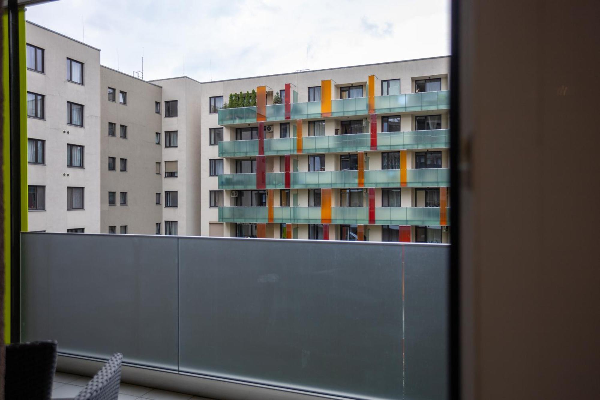 Lejlighed Atrium Residences With Balcony And Ac *